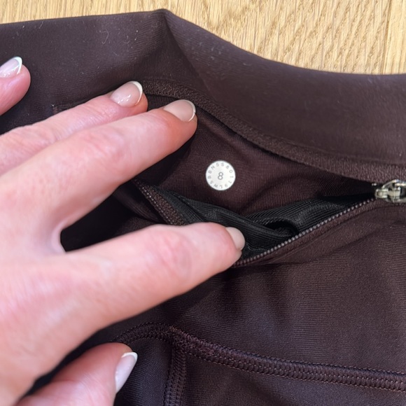 Lululemon leggings - Picture 8 of 10